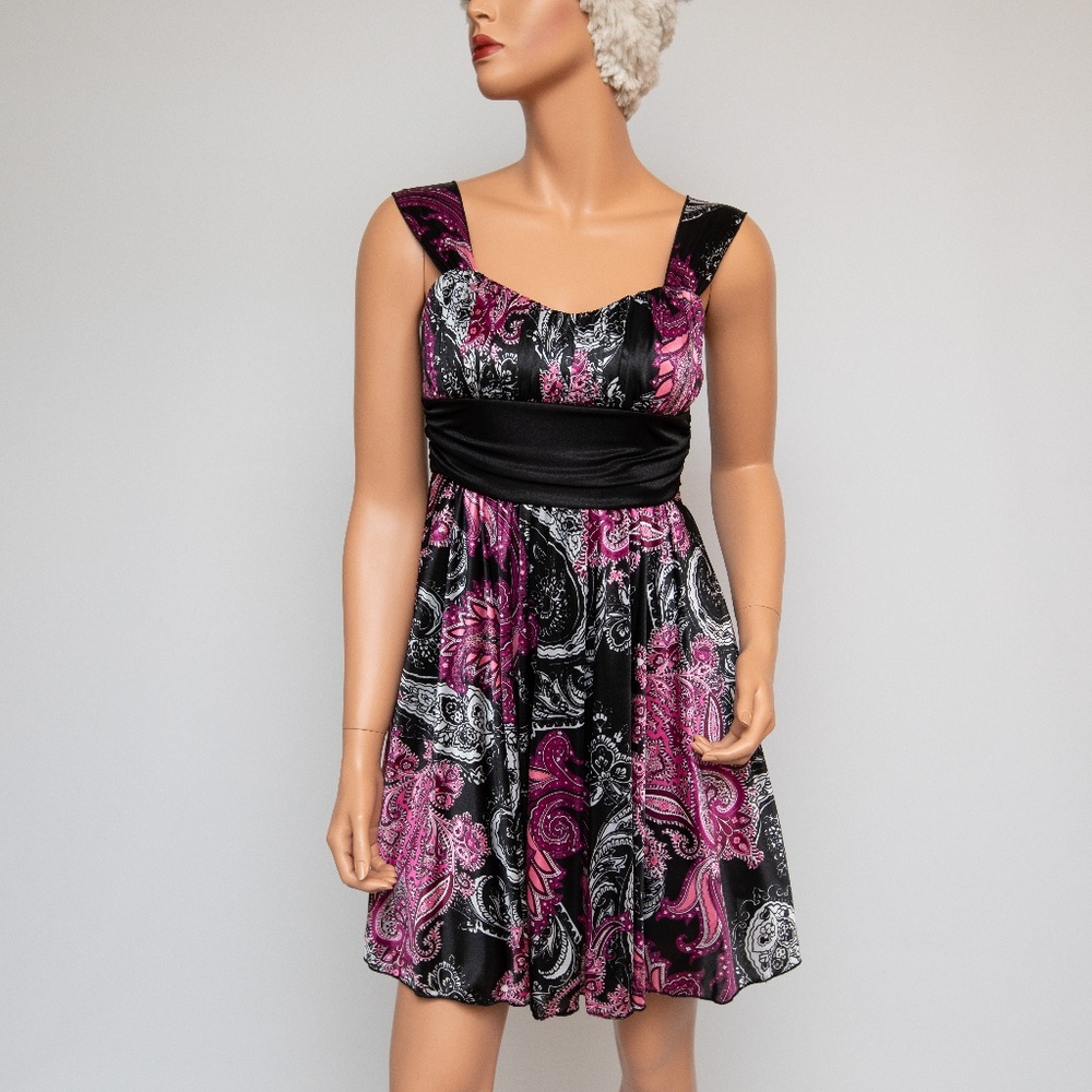 Xhileration Junior's Purple Paisley A-line Dress